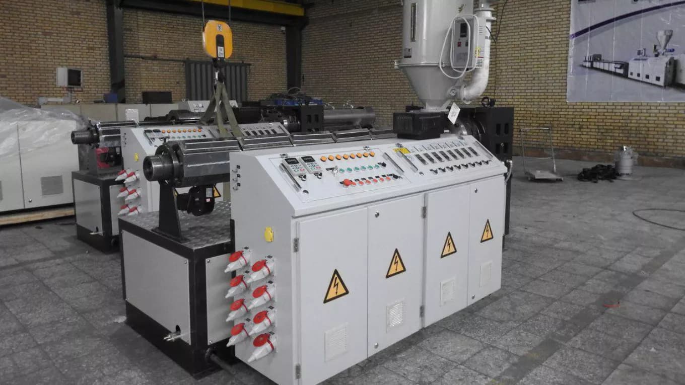 Polytechnic polyethylene foam machine